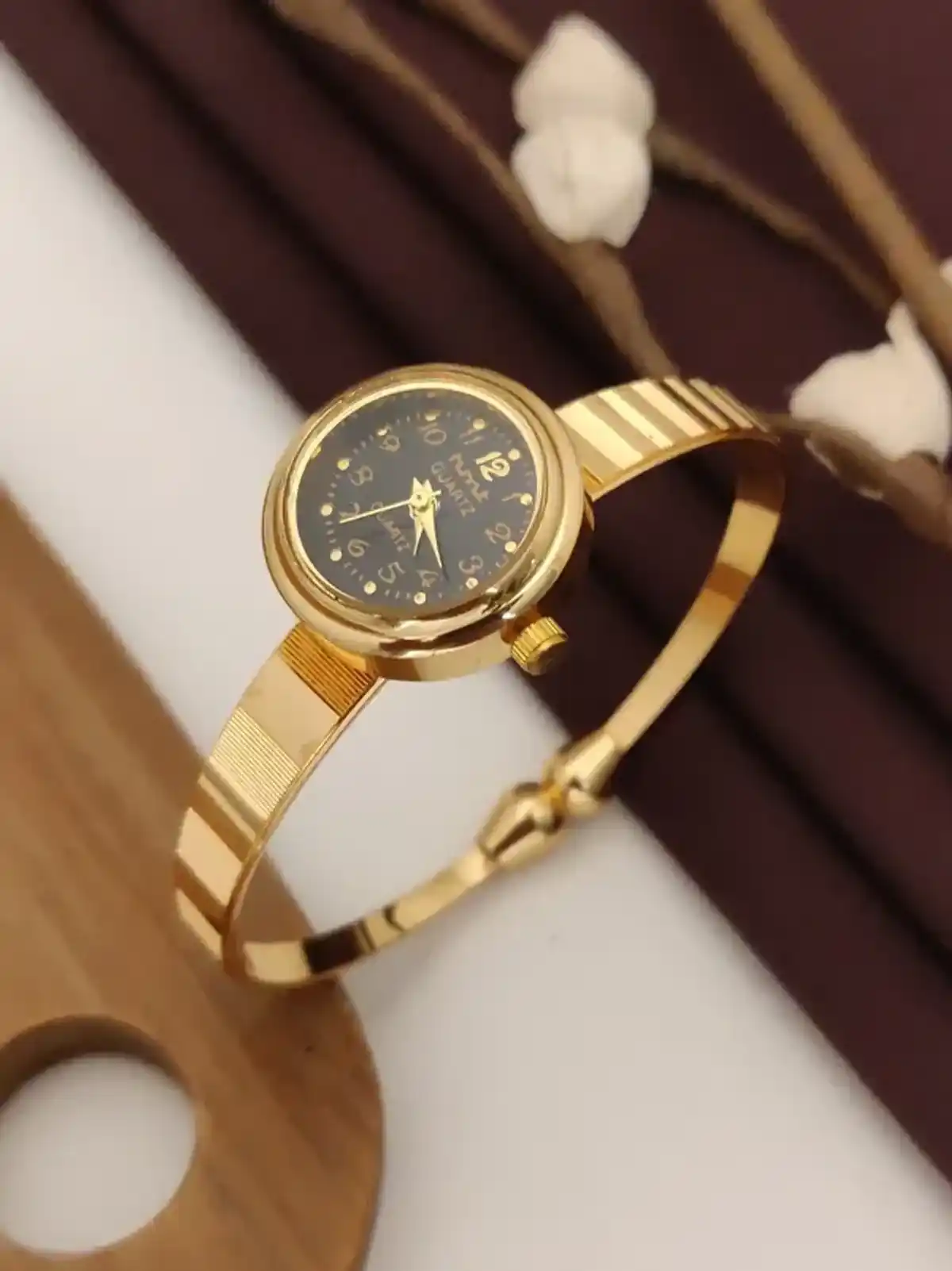 Adjustable Gold Plated Bracelet Watches for Women | Dazzling Women’s Watch.png