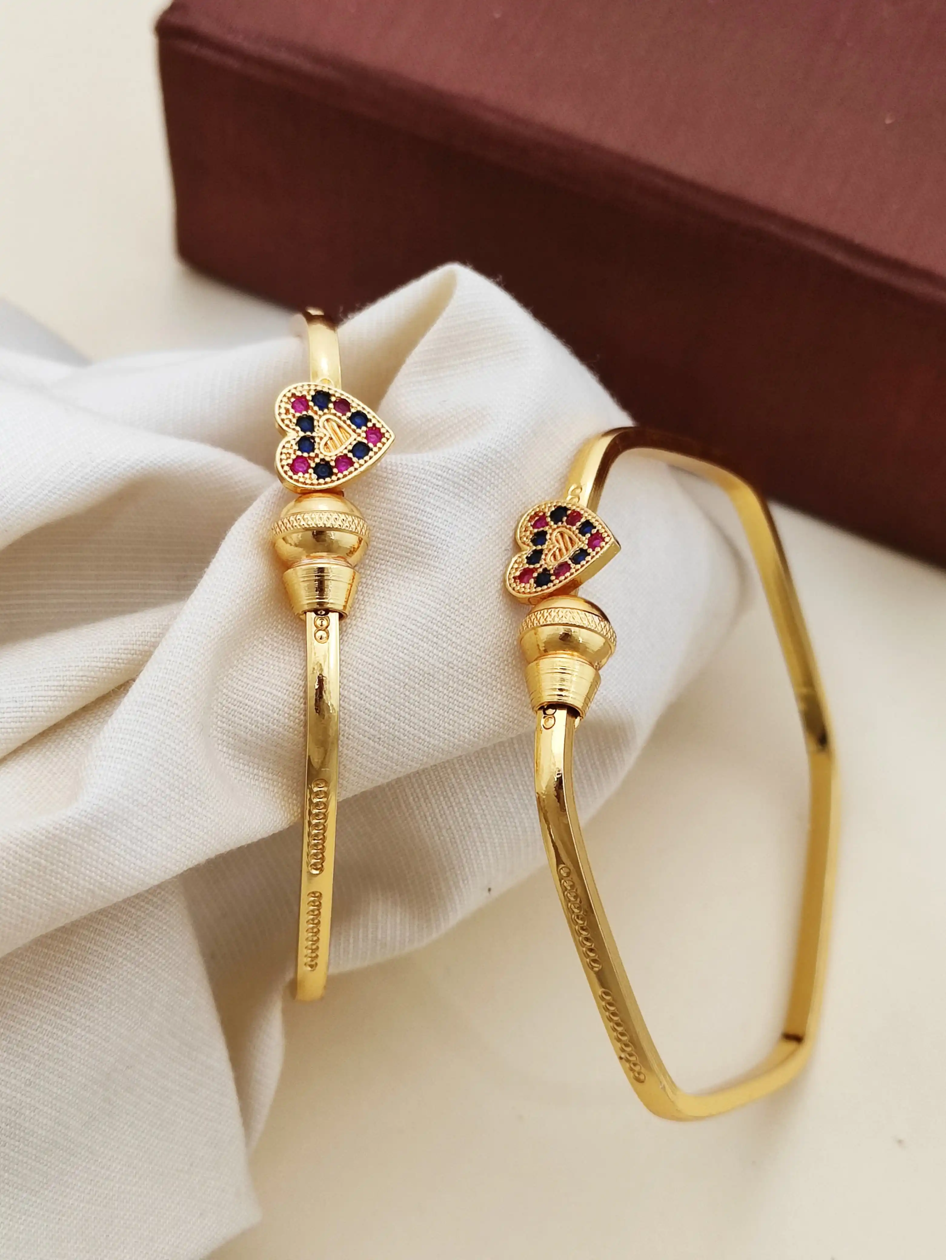 Lovely Adjustable Bracelets With AD Look Pack of 2 Piece (1 Pair).png