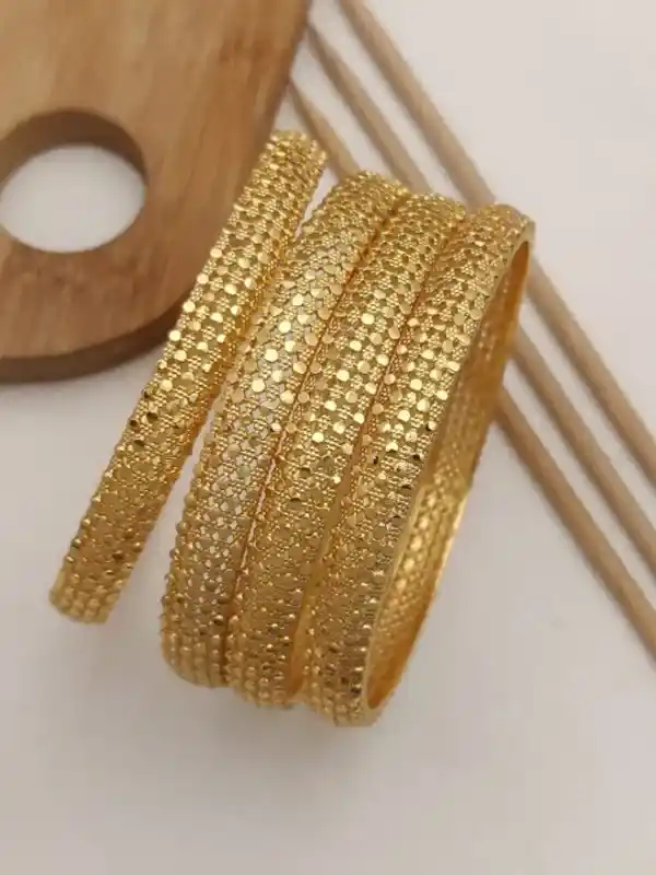 Beautiful Daily Wear Bangles With Pack Of 4 Pis.png