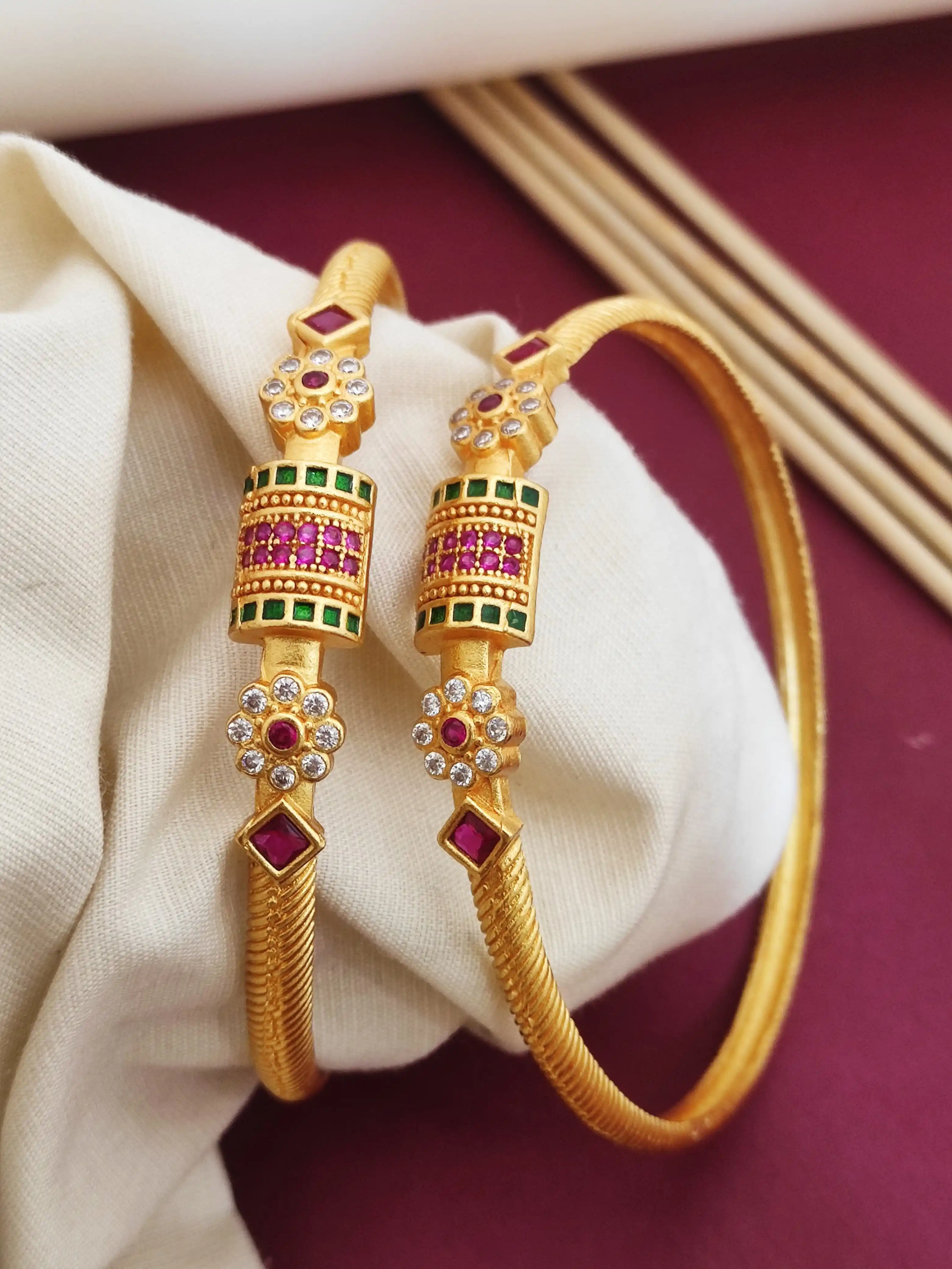Beautiful Designer Bangles With Ruby Stone Pack Of 2 Pis ( 1 Pair ).png