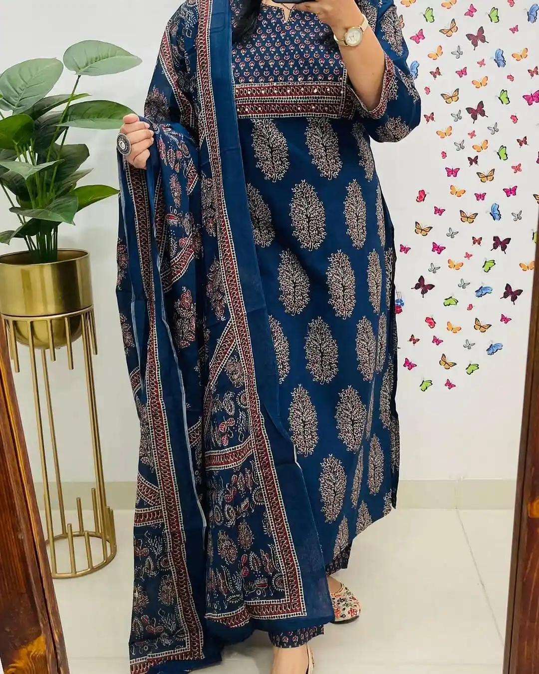 Ethnic Wears.png